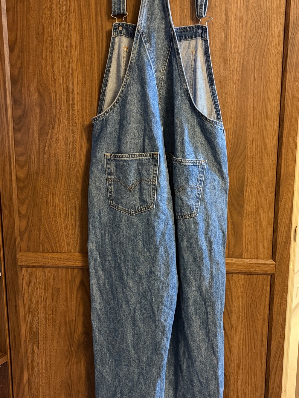 Levi's Denim Women's Overalls - Picture 5 of 6